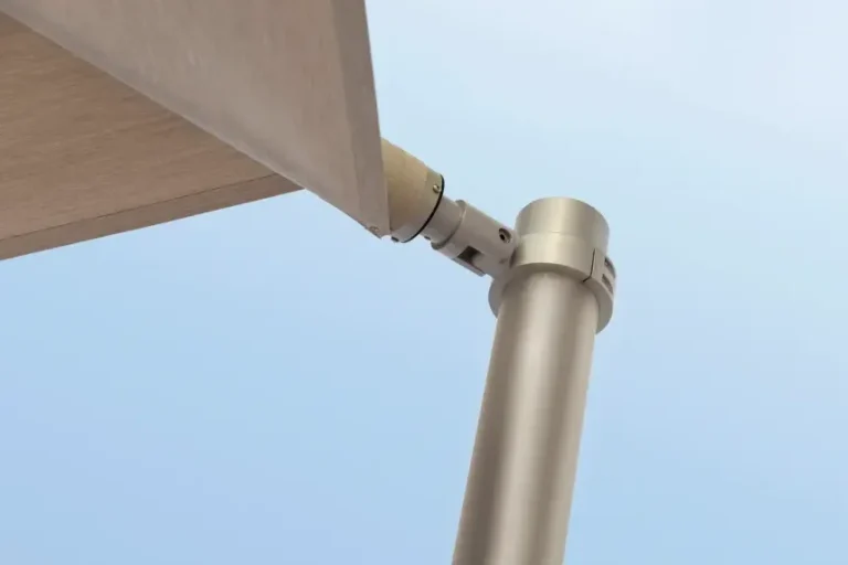 Sonnensegel mit motorisierter Bedienung für komfortable Steuerung per Knopfdruck